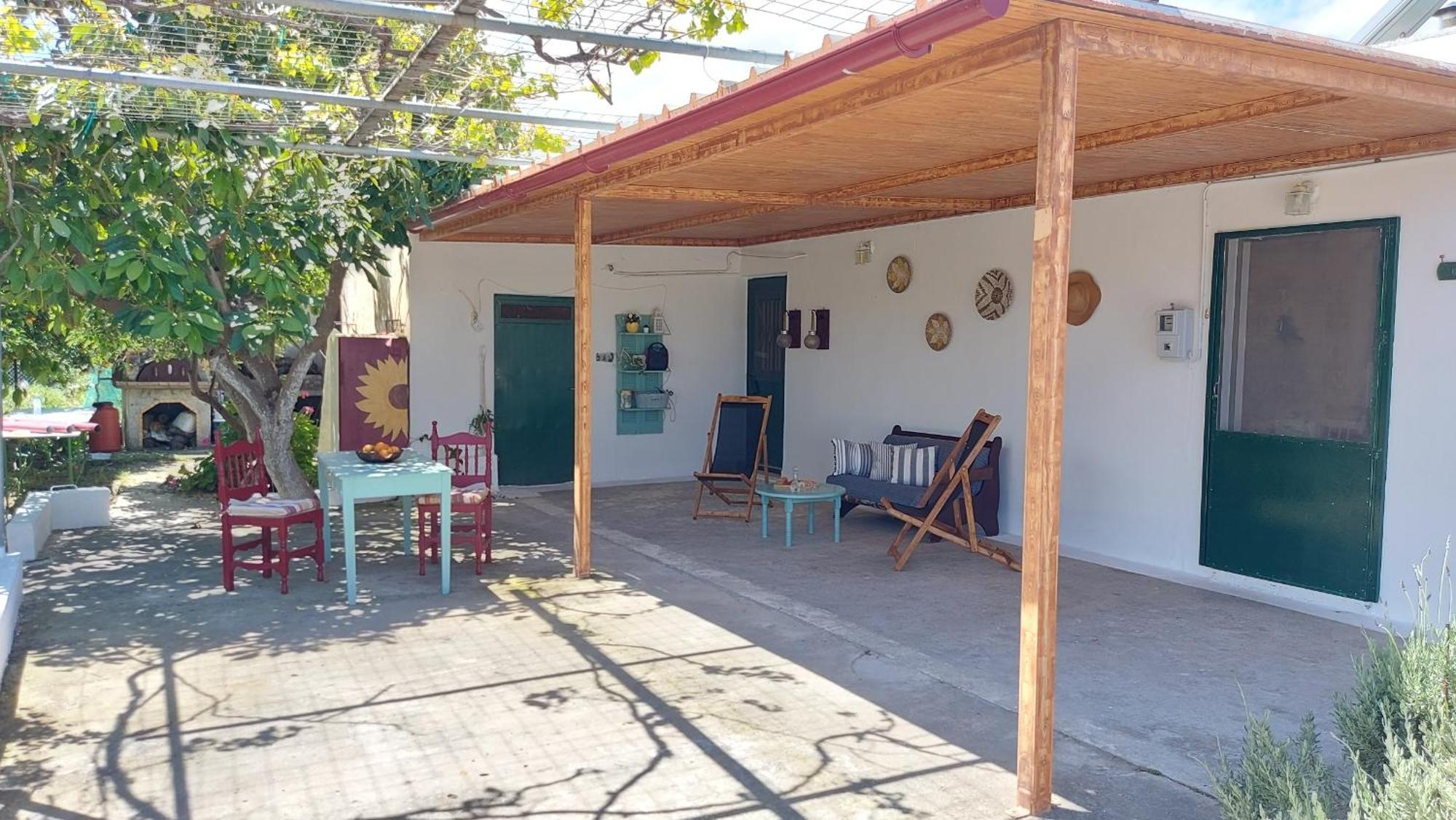 Agritourism Cottage Near Sitia エクステリア 写真